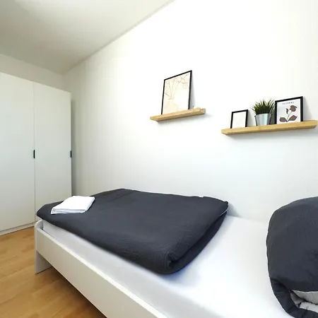 6 Bed For Work Crews Apartmán Bochum