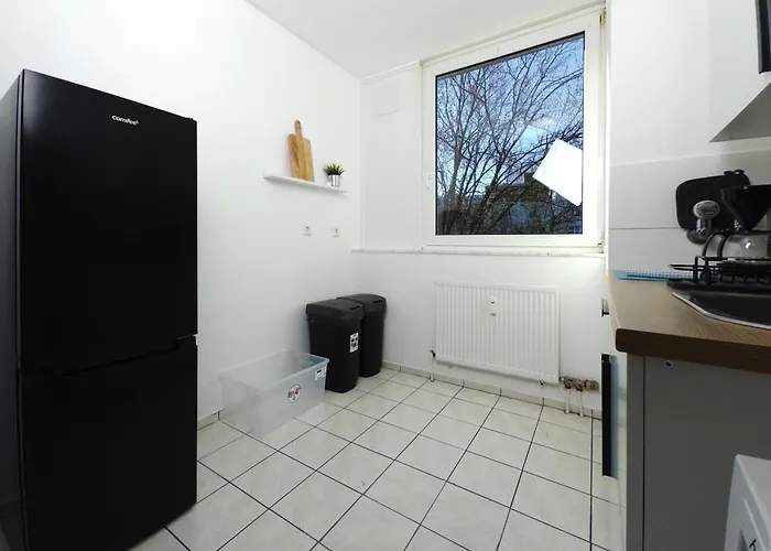 6 Bed For Work Crews *